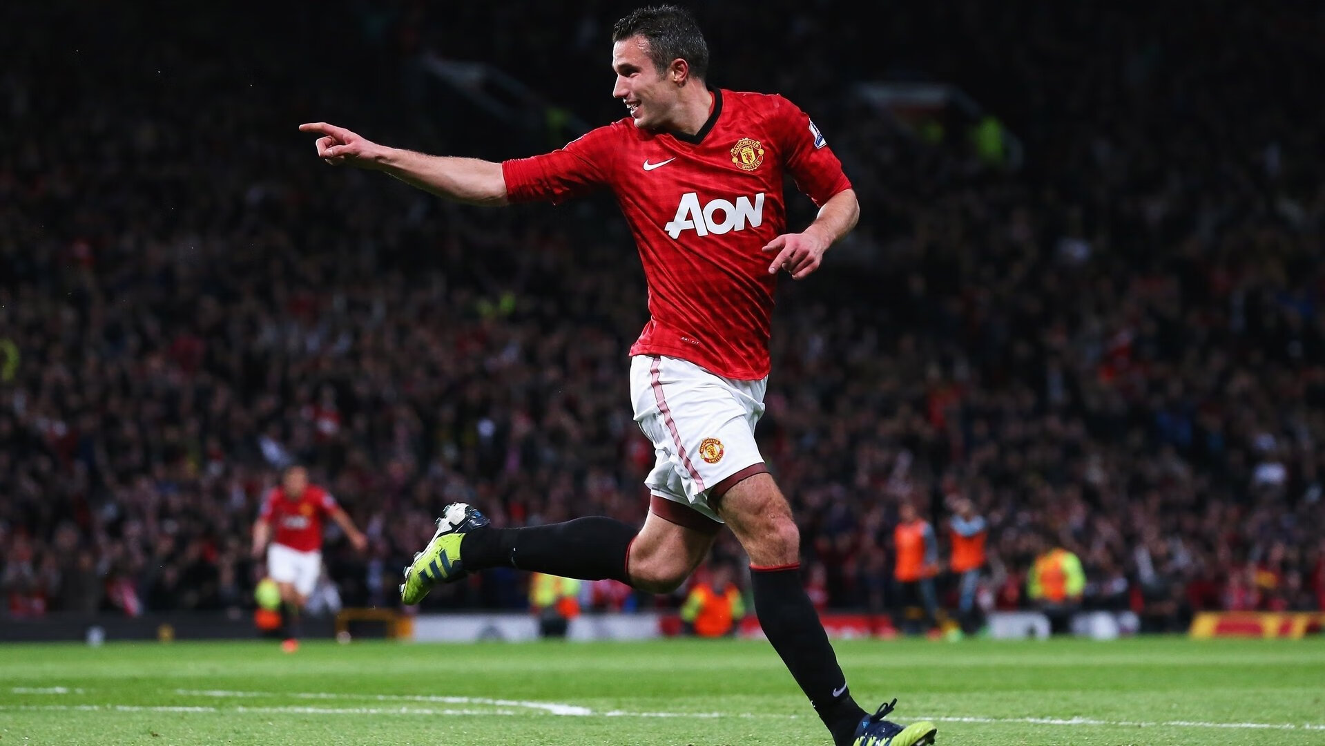 全意大利裁判组执法！巴黎战拜仁，马里亚尼携 VAR 王牌待命，西班牙意大利主裁判